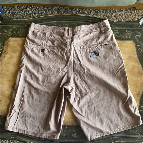 Brown O’Neil lightweight hybrid shorts - Picture 2 of 5